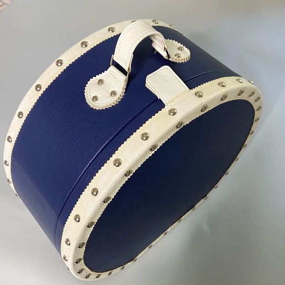 Other Starlet Vegan Hat Box Steamer Trunk Hat Box Luggage Carrier